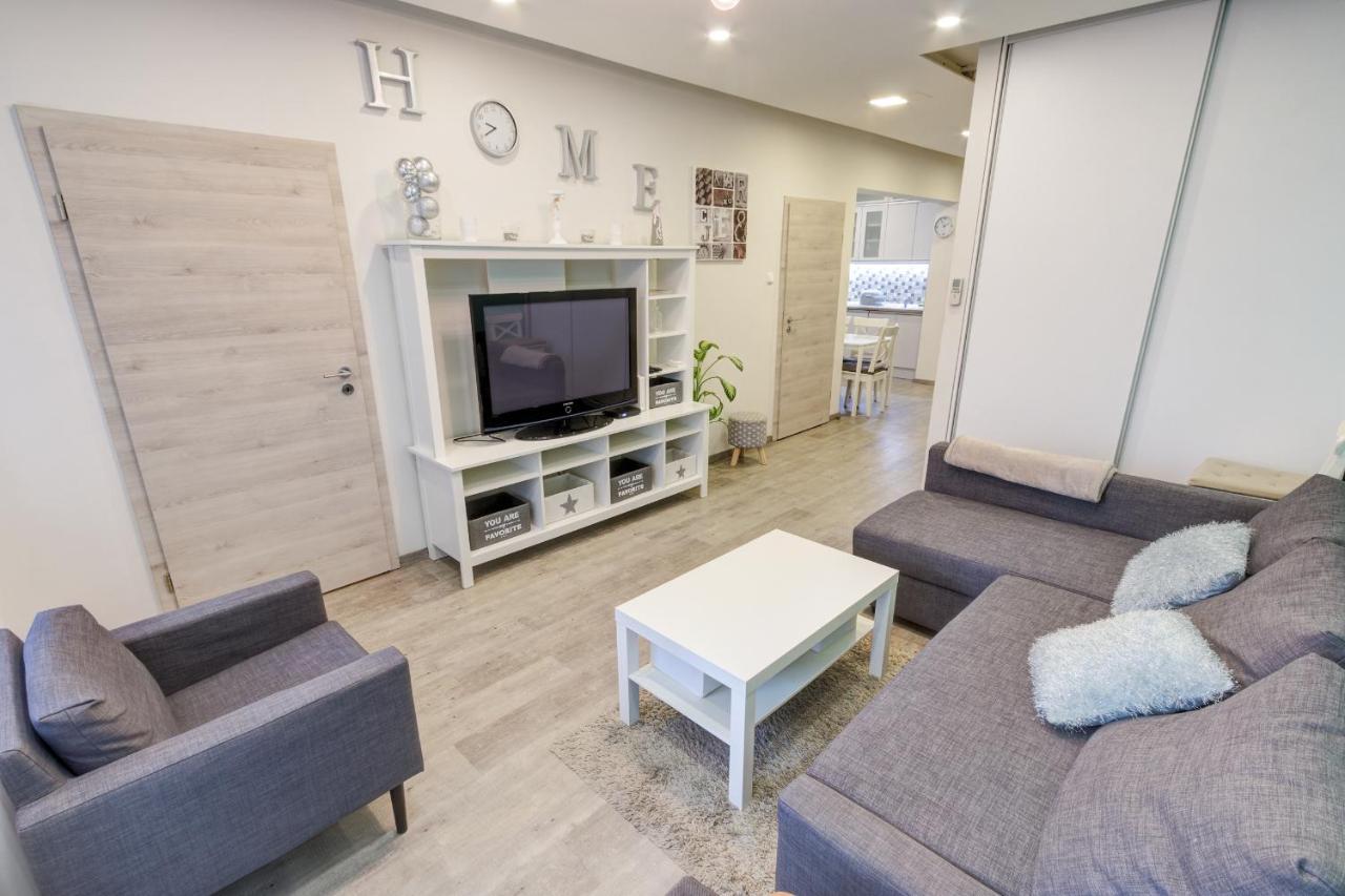 Victor Hugo Apartment บูดาเปสต์ ภายนอก รูปภาพ